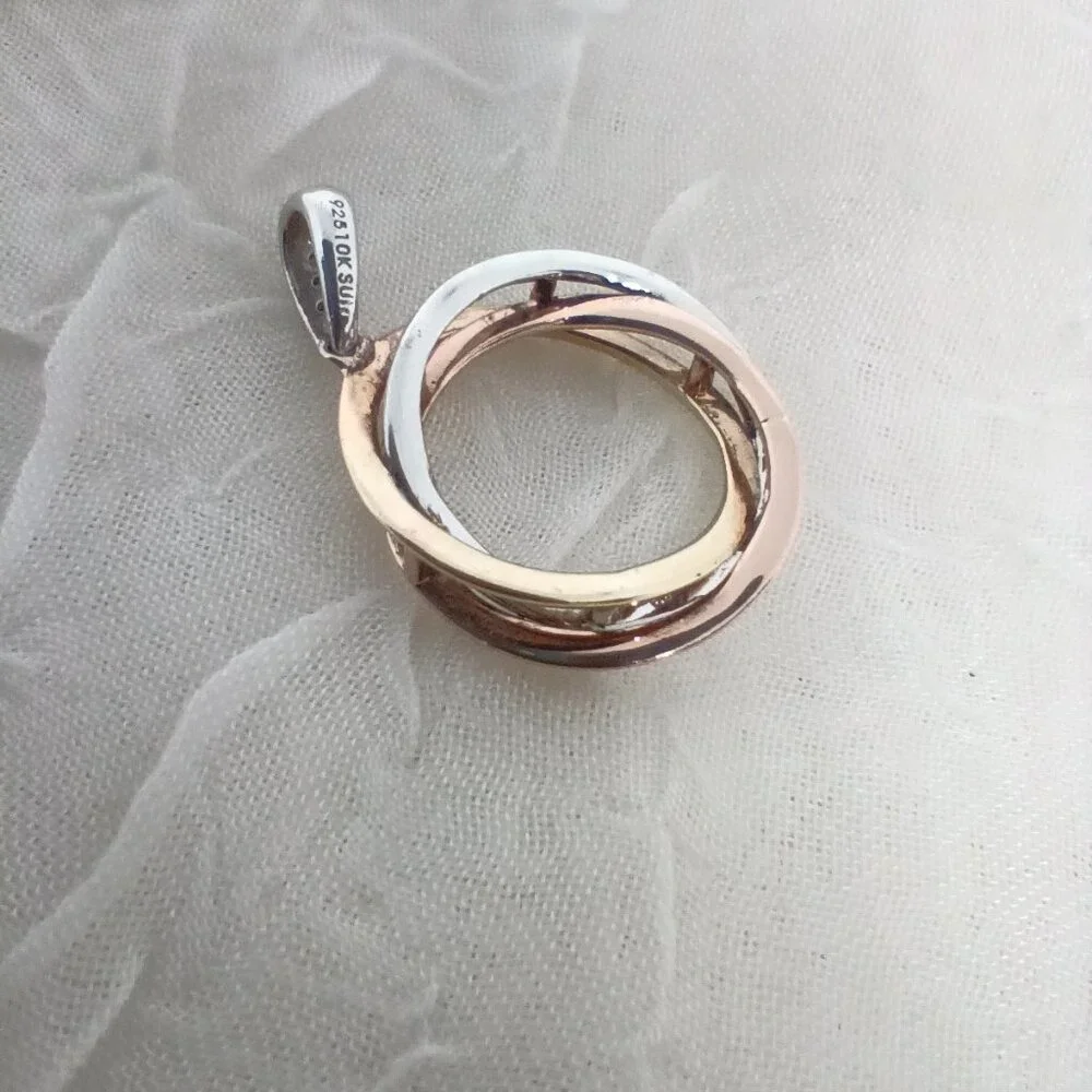 10K Tri Color Gold 4 Diamonds Trinity Style Circle Pendant - Picture 8 of 12